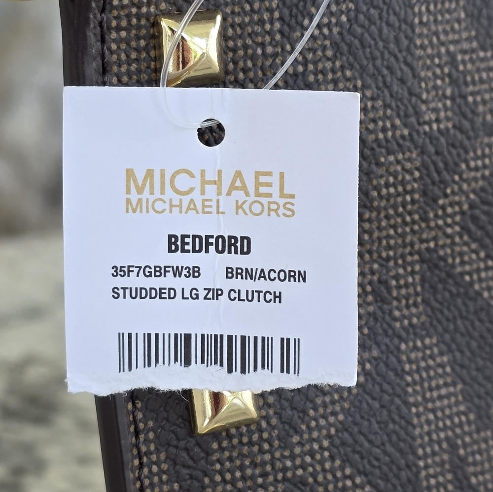 Michael Kors Bedford Studded Logo Large Brown Clutch - Picture 5 of 6